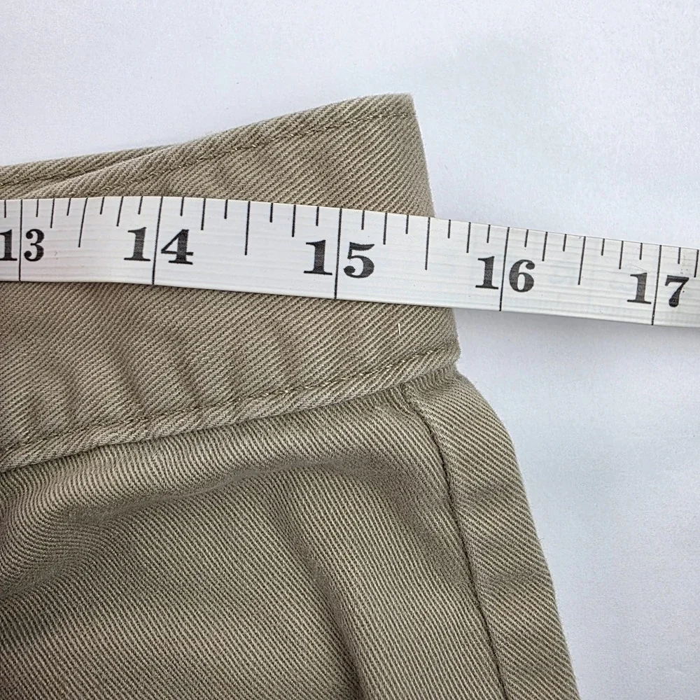 Vintage 1990s Women's Levi's Silver‎ Tab Khakis Cargo Shorts Size 18